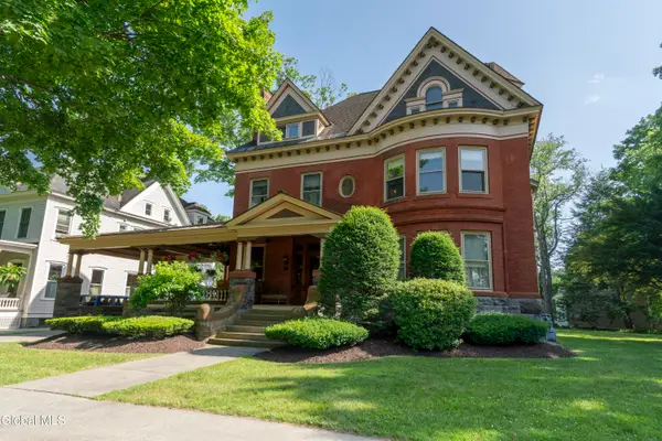 84 Union Avenue, Saratoga Springs, NY 12866