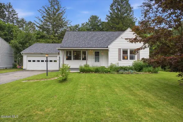 9 David Drive, Glenville, NY 12302