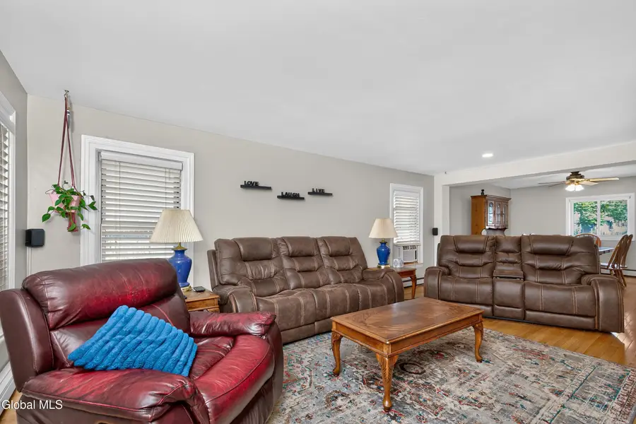 809 Thompson Street, Schenectady, NY 12306 - #2