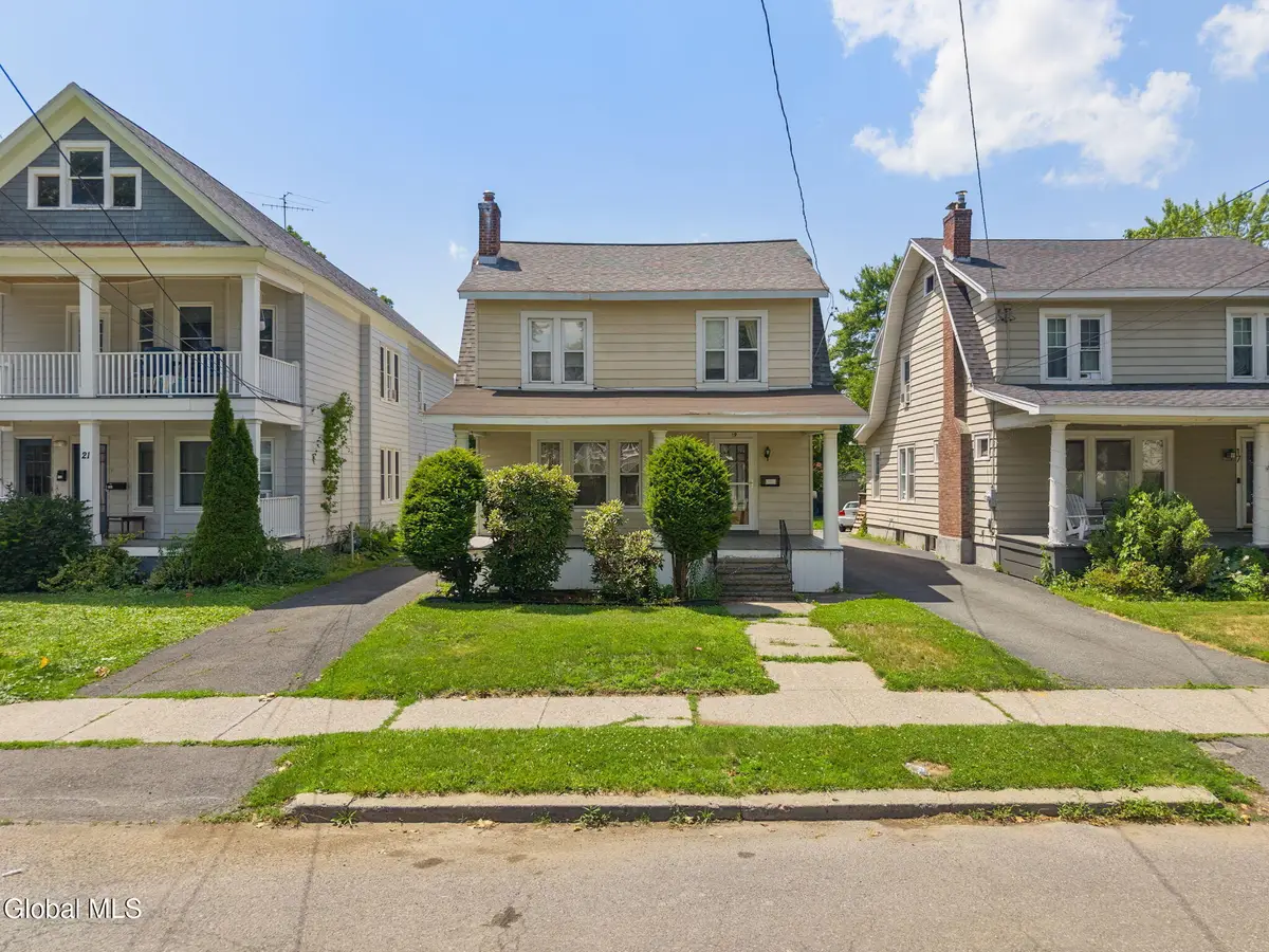 19 Harris Avenue, Albany, NY 12208 - #1