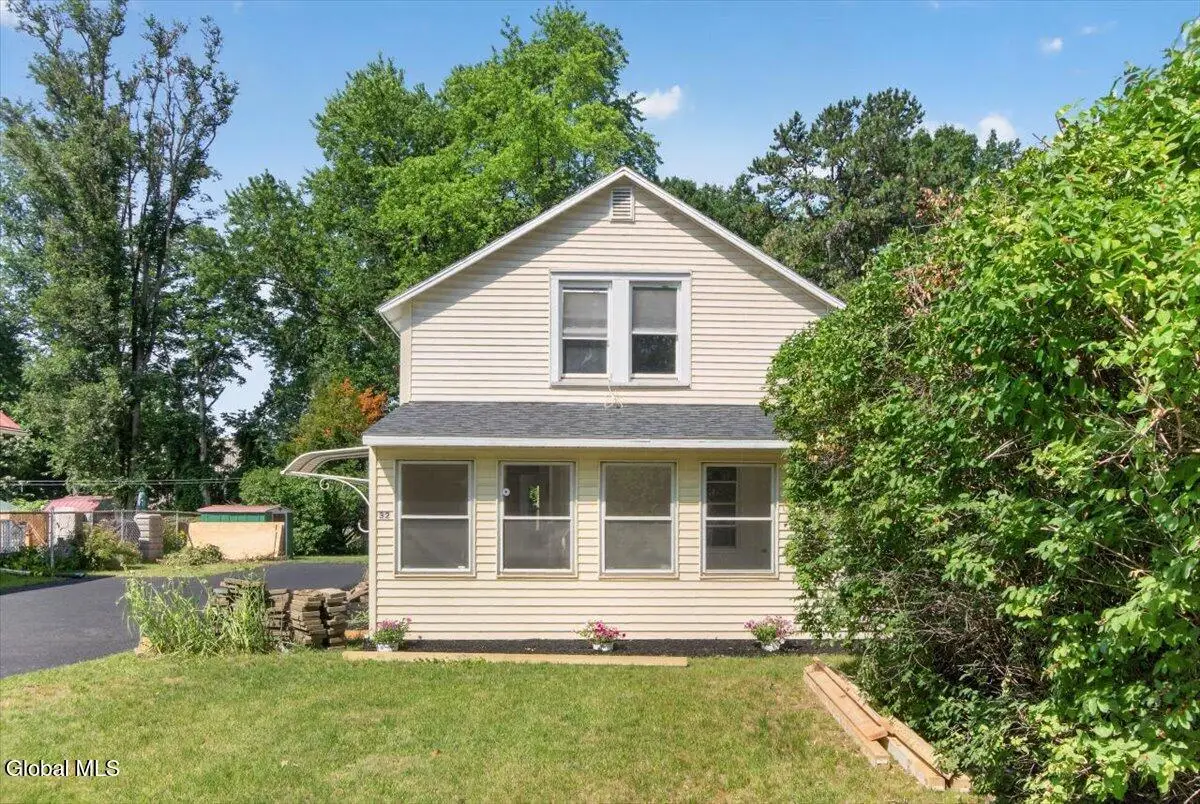 32 Dorlyn Road, Colonie, NY 12205 - #1
