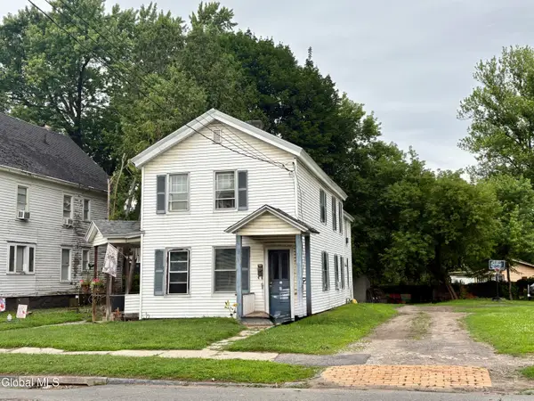 13 E 8th Avenue, Gloversville, NY 12078