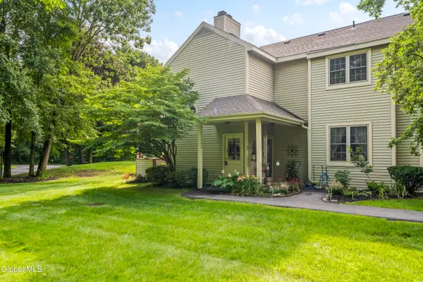 230 Monmouth Way, Clifton Park, NY 12065
