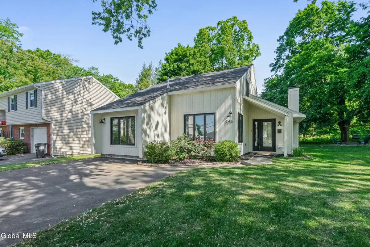 245 Hampton Avenue, Hampton Manor, NY 12144 - #1