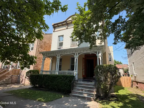 1611 3rd Avenue, Watervliet, NY 12189