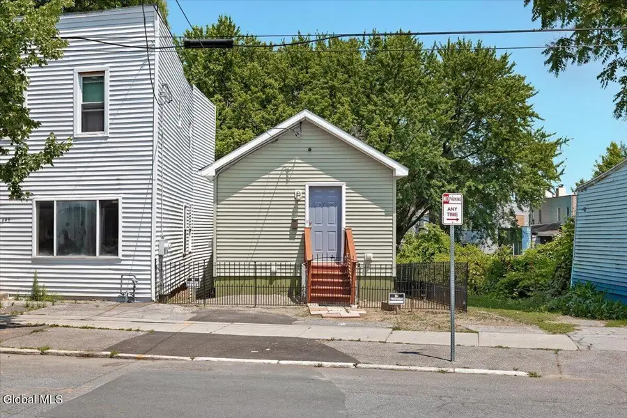 647 3rd Street, Albany, NY 12206 - #3