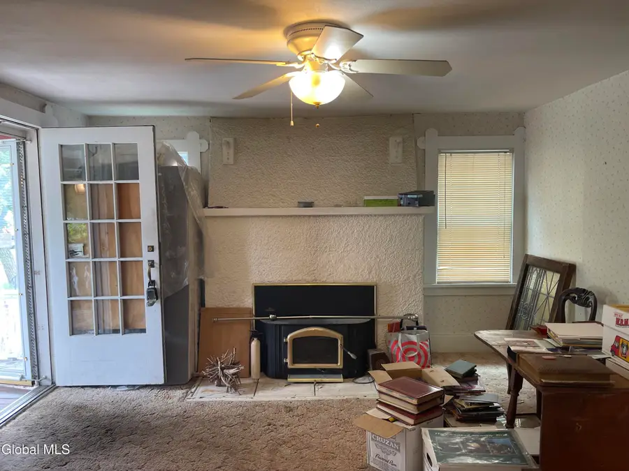 262 6th Avenue, Troy, NY 12182 - #3