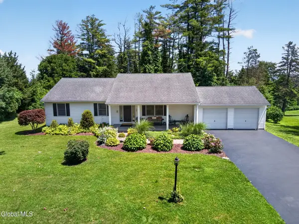 158 Palmer Drive, Coeymans, NY 12143
