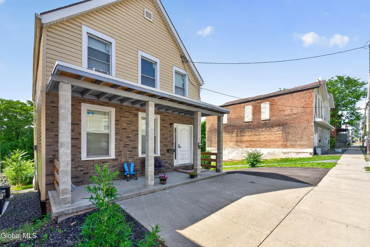 1053 Broadway, Rensselaer, NY 12144 - #1