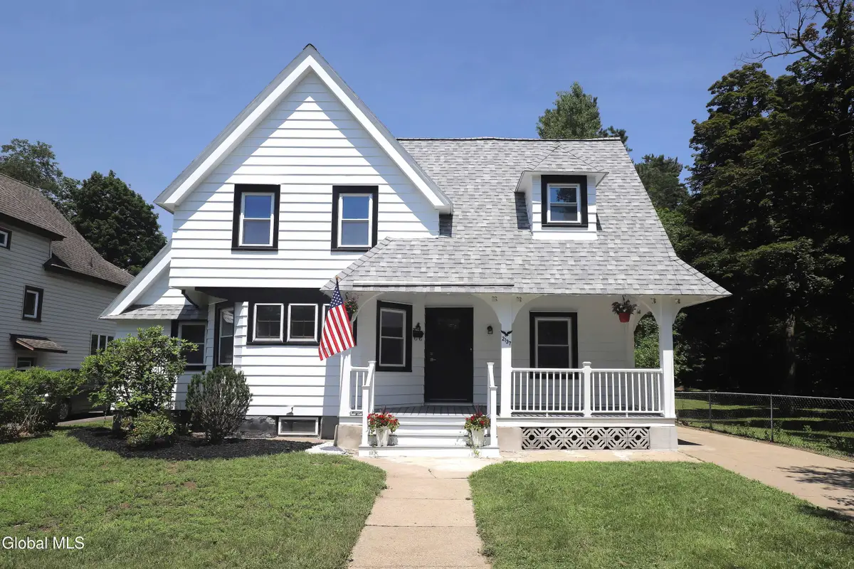 2137 Campbell Avenue, Schenectady, NY 12306 - #1