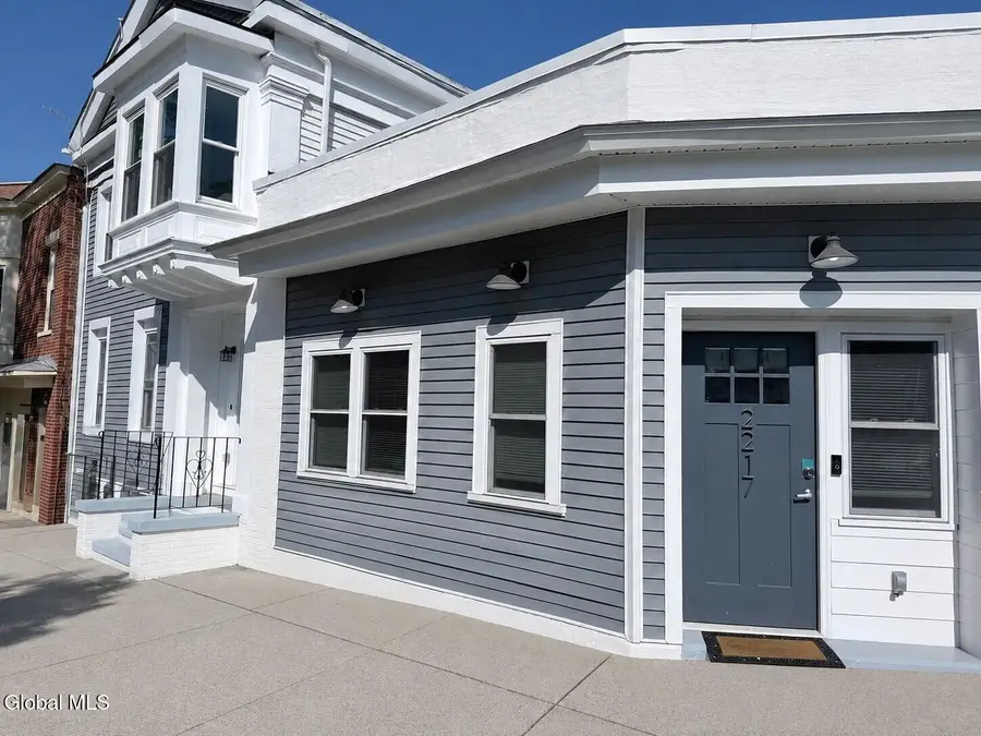 2215-2217 5th Avenue, Troy, NY 12180 - #2