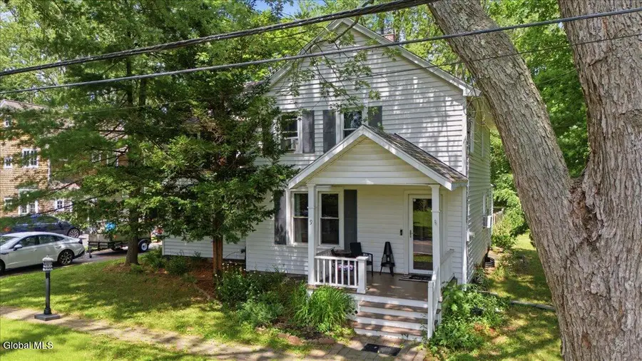 9 Font Grove Road, Slingerlands, NY 12159 - #3