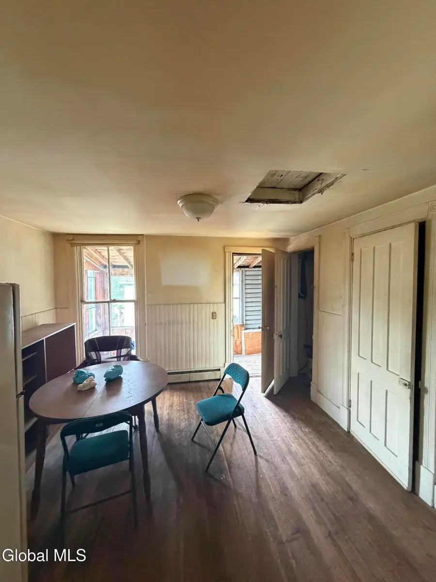 761 2nd Avenue, Troy, NY 12182 - #3