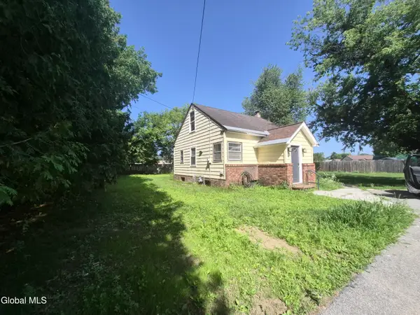 27 Division Street, Kingsbury, NY 12839