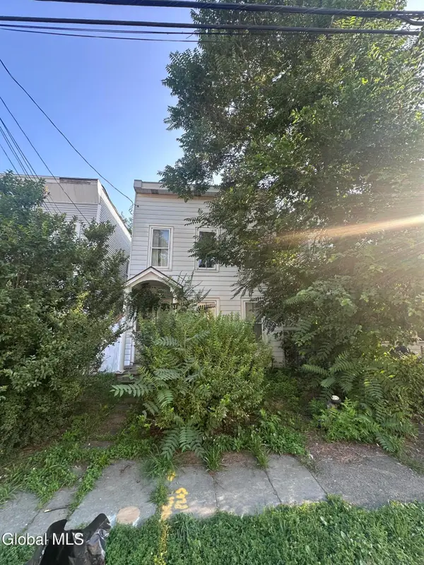 15 Glen Avenue, Troy, NY 12180