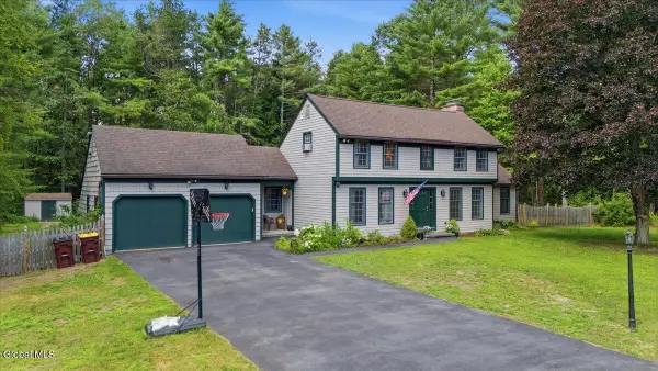 94 Revere Road, Queensbury, NY 12804