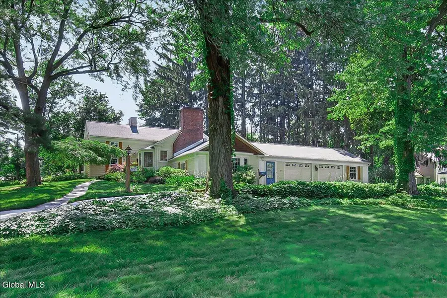 1916 E Country Club Drive, Niskayuna, NY 12309 - #2