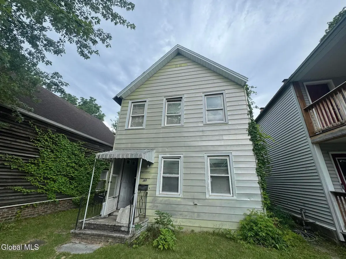 393 4th Avenue, Troy, NY 12182 - #1