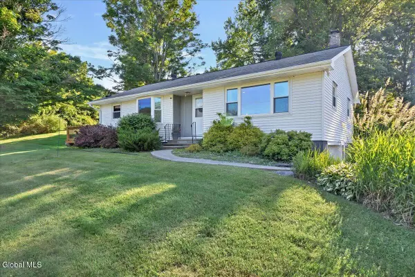 45 Garfield Road, Poestenkill, NY 12140