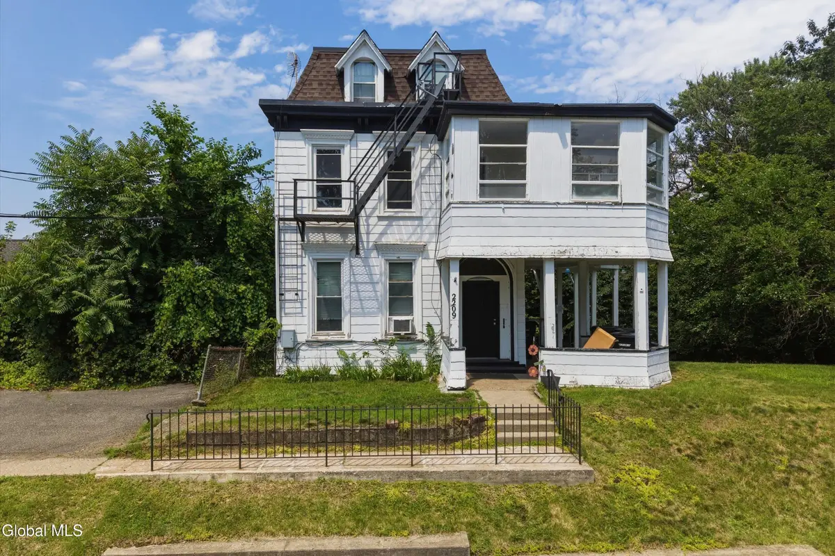2209 16th Street, Troy, NY 12180 - #1