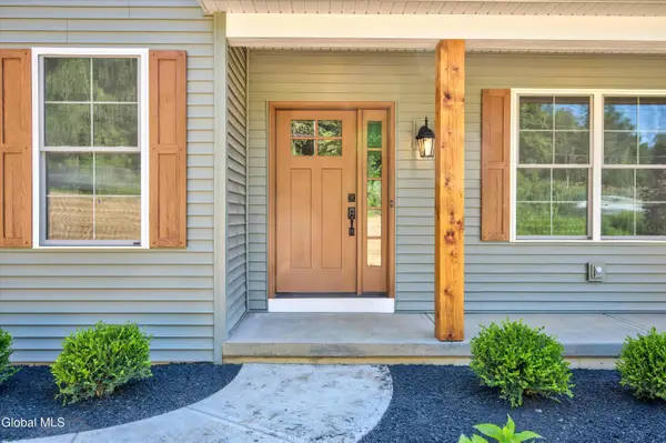 1613 Best Road, East Greenbush, NY 12144
