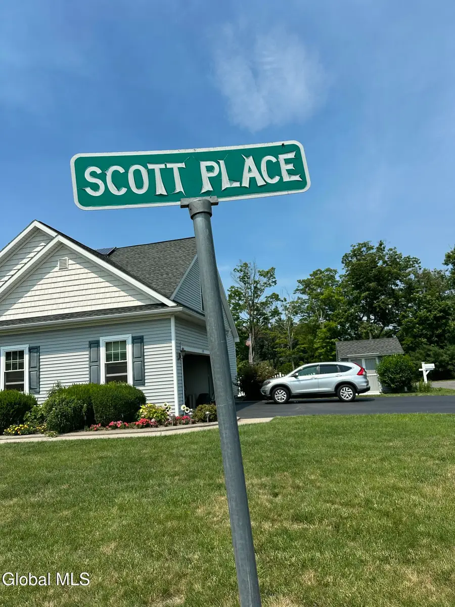 9 Scott Place, Rensselaer, NY 12144 - #2