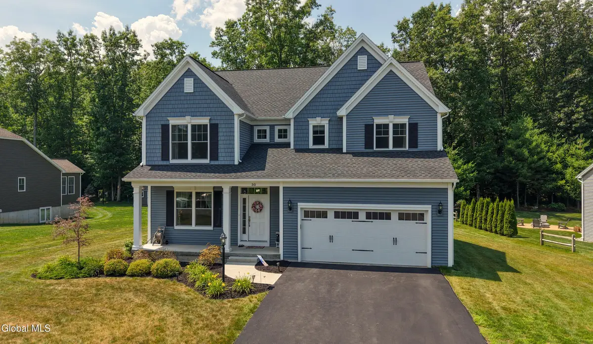 30 Greenbrier Way, Halfmoon, NY 12065 - #1