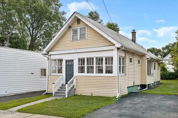 17 Tremont Street, Albany, NY 12205