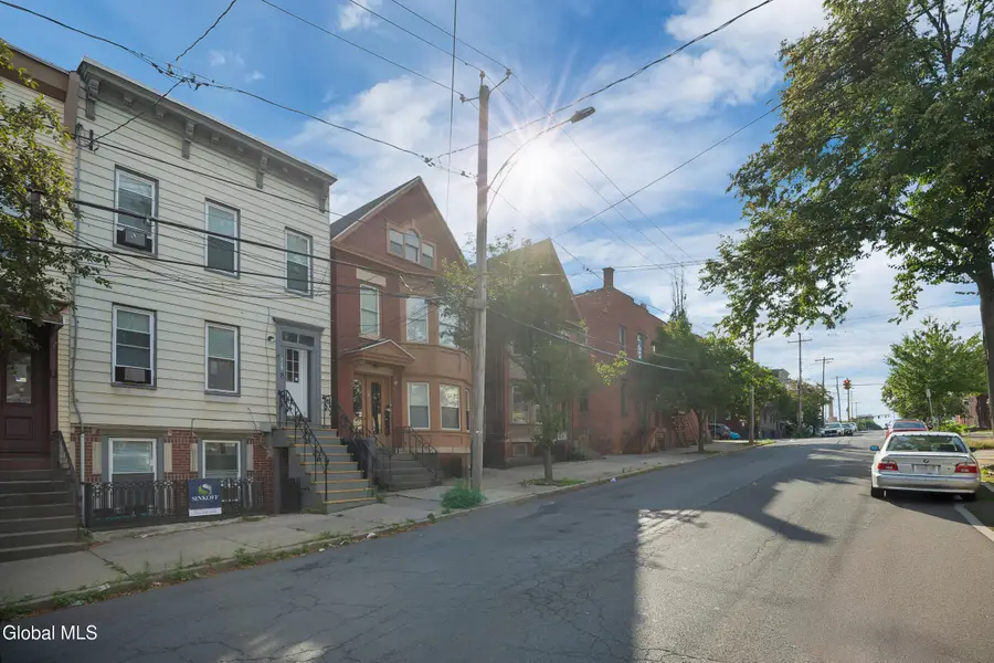 210 Myrtle Avenue, Albany, NY 12202 - #2