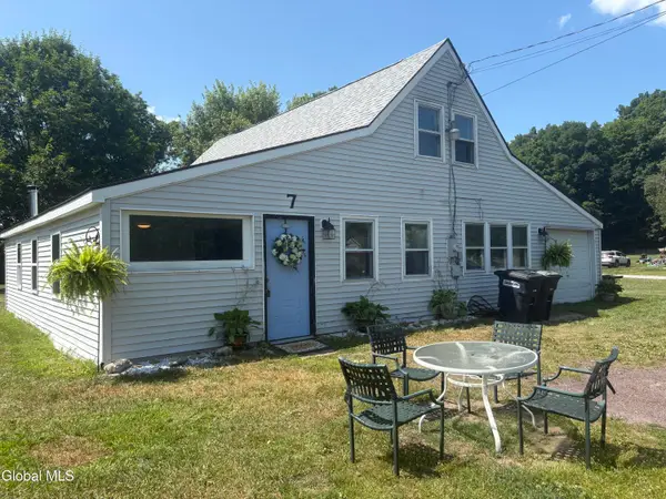 7 Morgans Lane, Fort Ann, NY 12827
