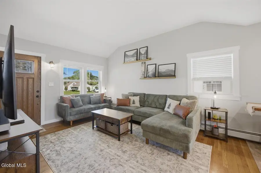 47 Perry Avenue, Colonie, NY 12110 - #3