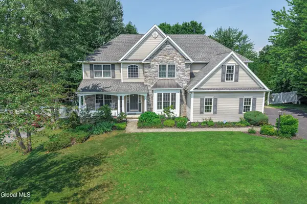 48 Towpath Lane, Waterford, NY 12188