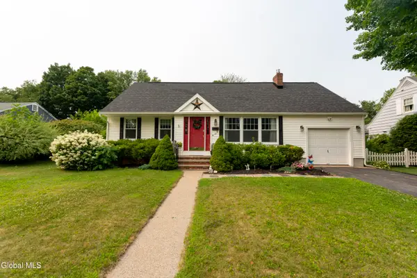 27 Pershing Road, Queensbury, NY 12804