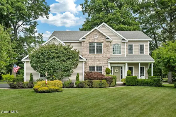 33 Praise Lane, Glenville, NY 12302