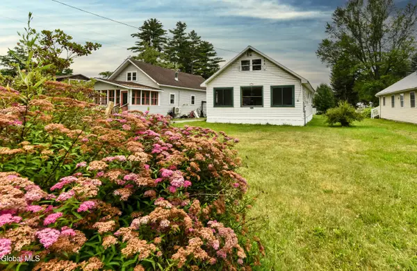 5877 Lake Road, Galway, NY 12074