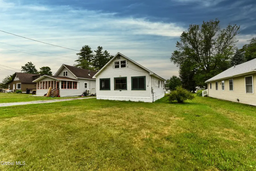 5877 Lake Road, Galway, NY 12074 - #2