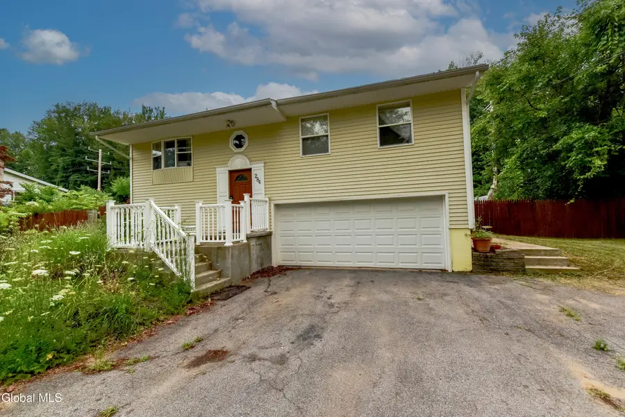 284 Rowland Street, Ballston Spa, NY 12020 - #2