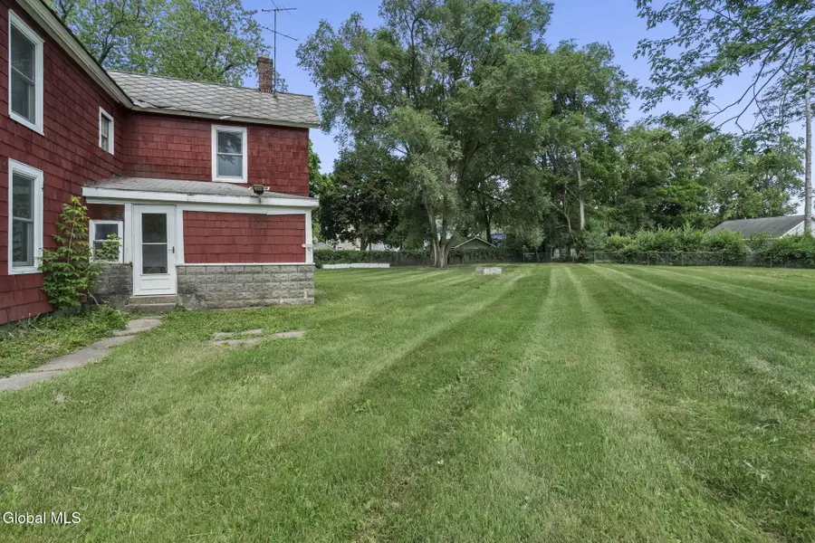 348 Gardinier Street, Rotterdam, NY 12306 - #2