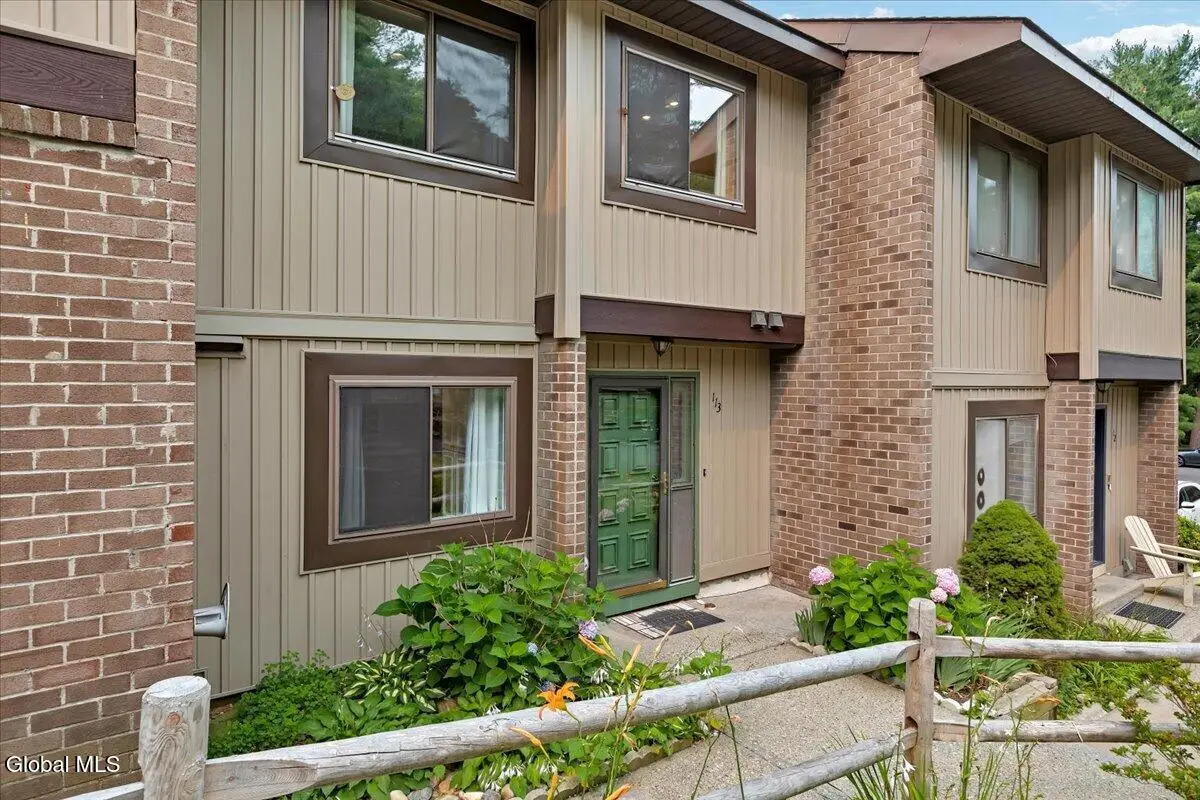 113 Knollwood Terrace, Albany, NY 12203 - #1