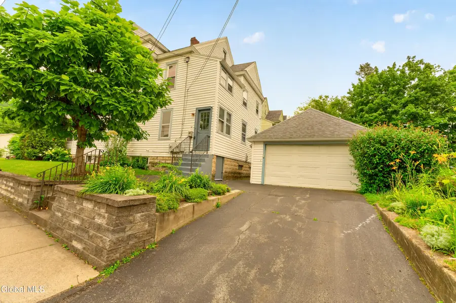 386 Division Street, Amsterdam, NY 12010 - #3