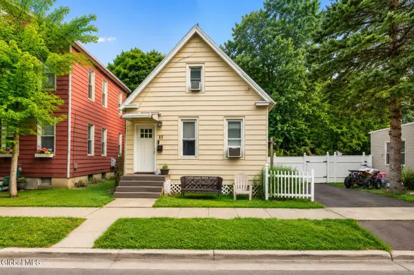 65 2nd Avenue, Rensselaer, NY 12144