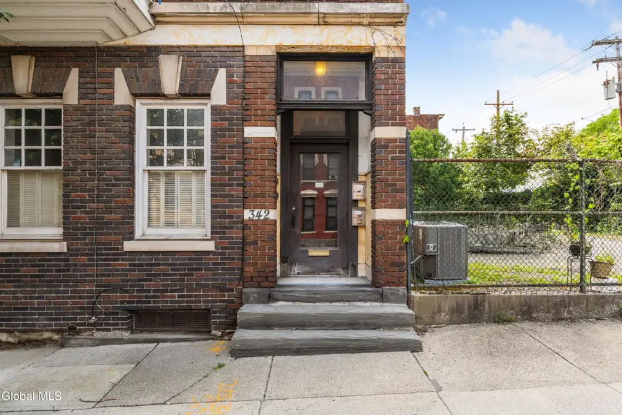 342 Hamilton Street, Albany, NY 12210 - #3
