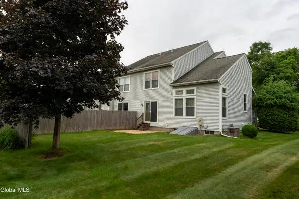 23 Tompion Lane, Saratoga Springs, NY 12866