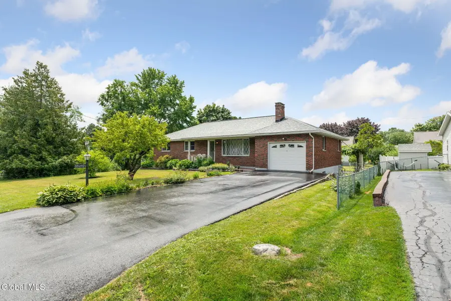 1346 Tracy Avenue, Niskayuna, NY 12309 - #3