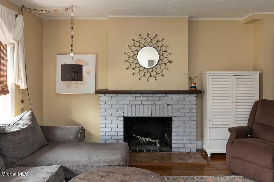 730 Hampton Avenue, Schenectady, NY 12309 - #3