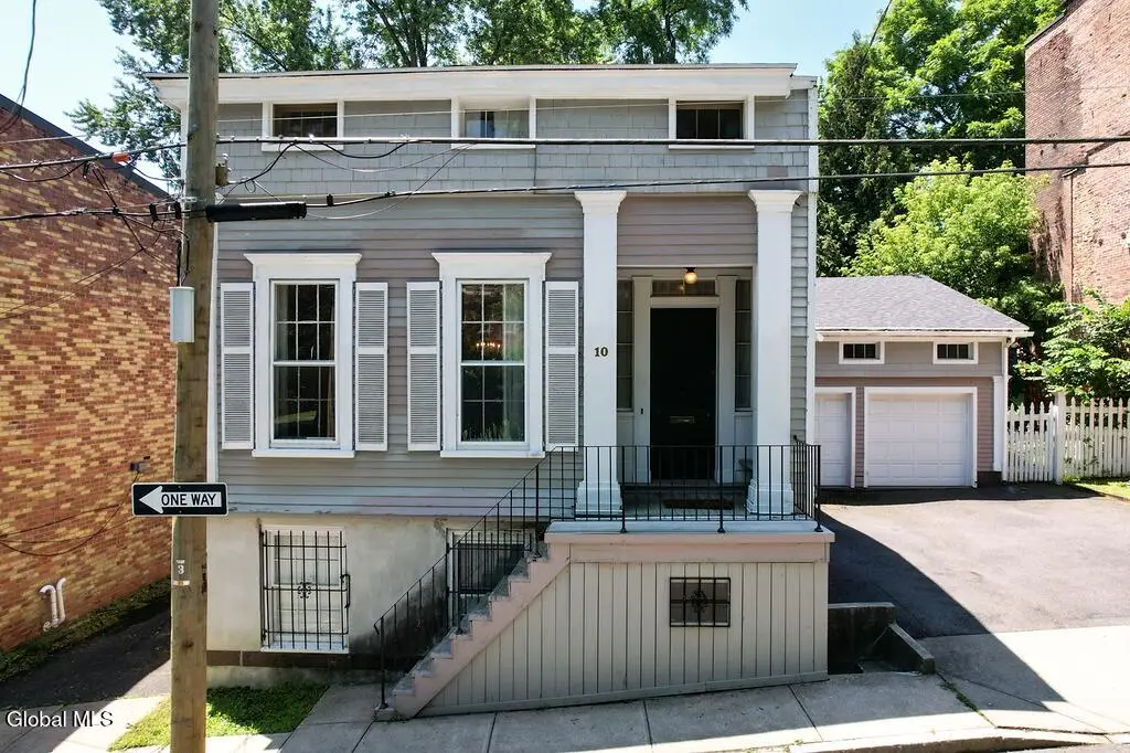 10 Ten Broeck Place, Albany, NY 12210 - #1