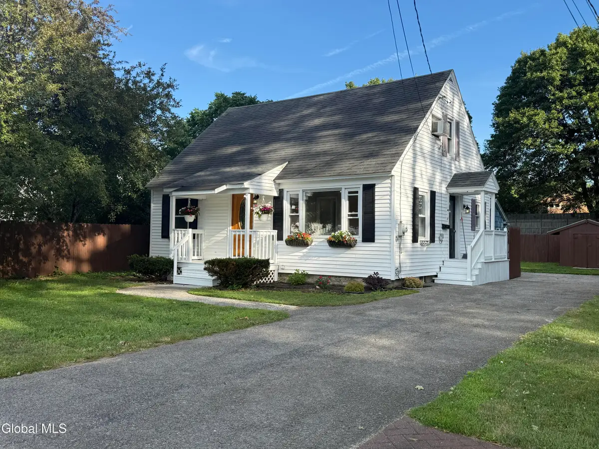 8 Oakland Drive, Johnstown, NY 12078 - #1