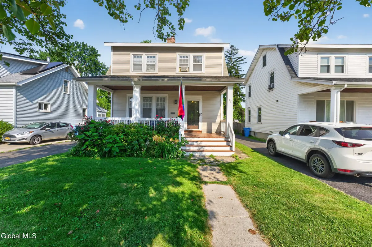 27 Ramsey Place, Albany, NY 12208 - #1