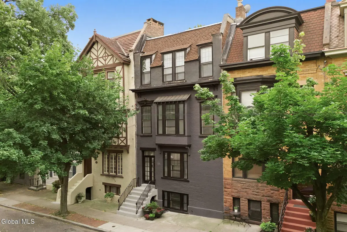 142 Chestnut Street, Albany, NY 12210 - #1