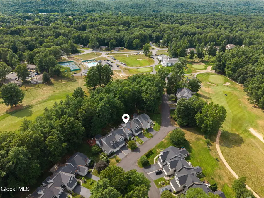 16 Killarney Court, Wilton, NY 12866 - #2